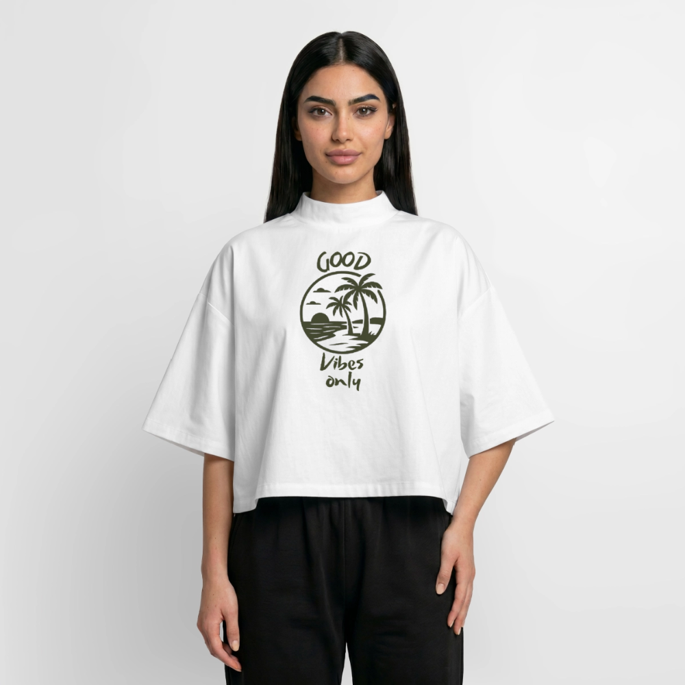 Good Vibes only - Boxy 1/2 Sleeved T-Shirt